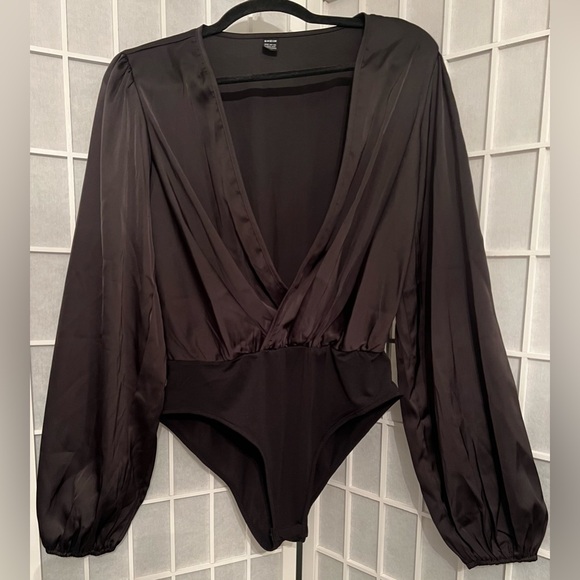 SHEIN Tops - SHEIN Black Satin V-Neck Deep V Long-Sleeve Bodysuit